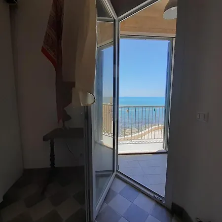Casa Con Terrazzo Sul Mare *