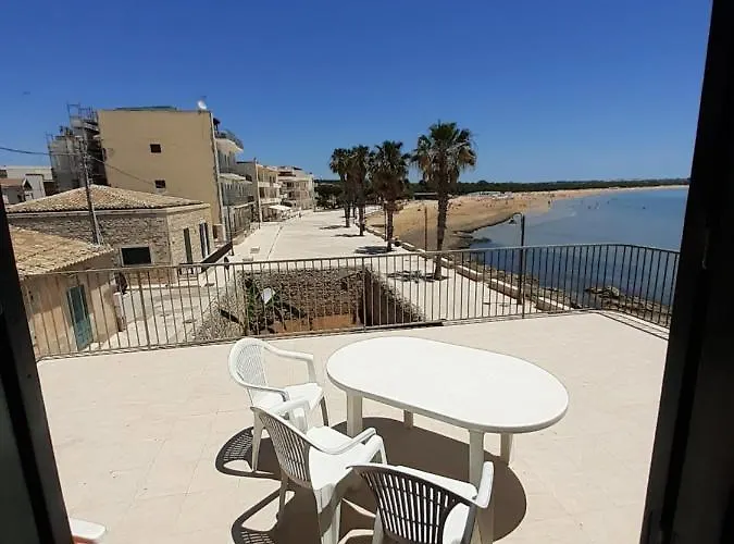 Apartamento Casa Con Terrazzo Sul Mare Sampieri